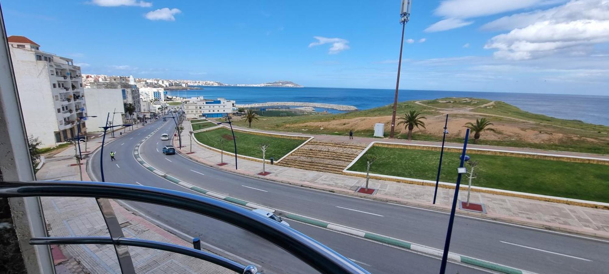 Fnideq Seaside Apartment Esterno foto