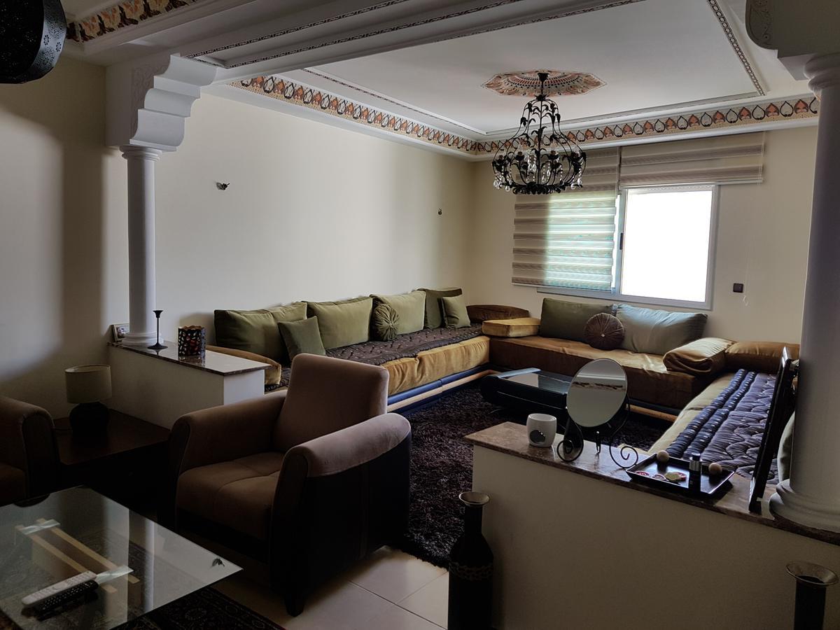Fnideq Seaside Apartment Esterno foto