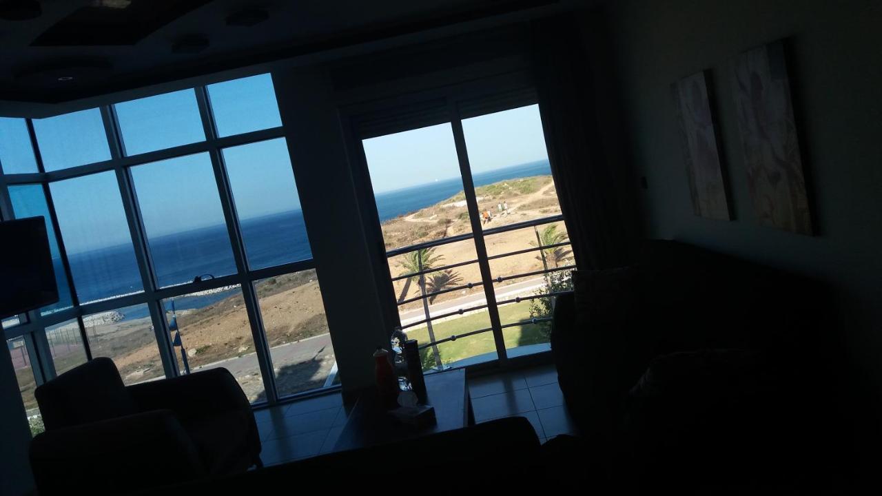 Fnideq Seaside Apartment Esterno foto